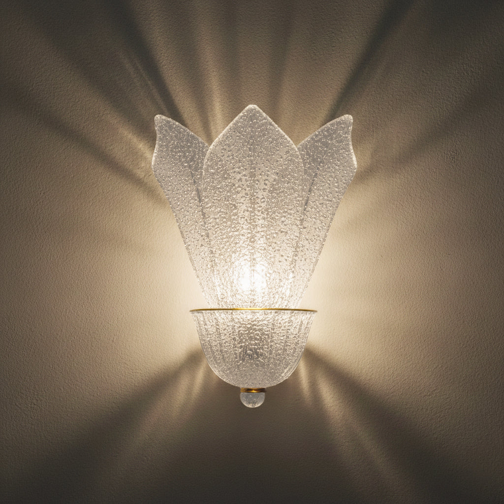 Loto wall lamp